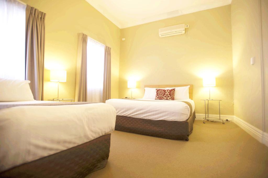 Globe Apartments Wagga Wagga Buitenkant foto
