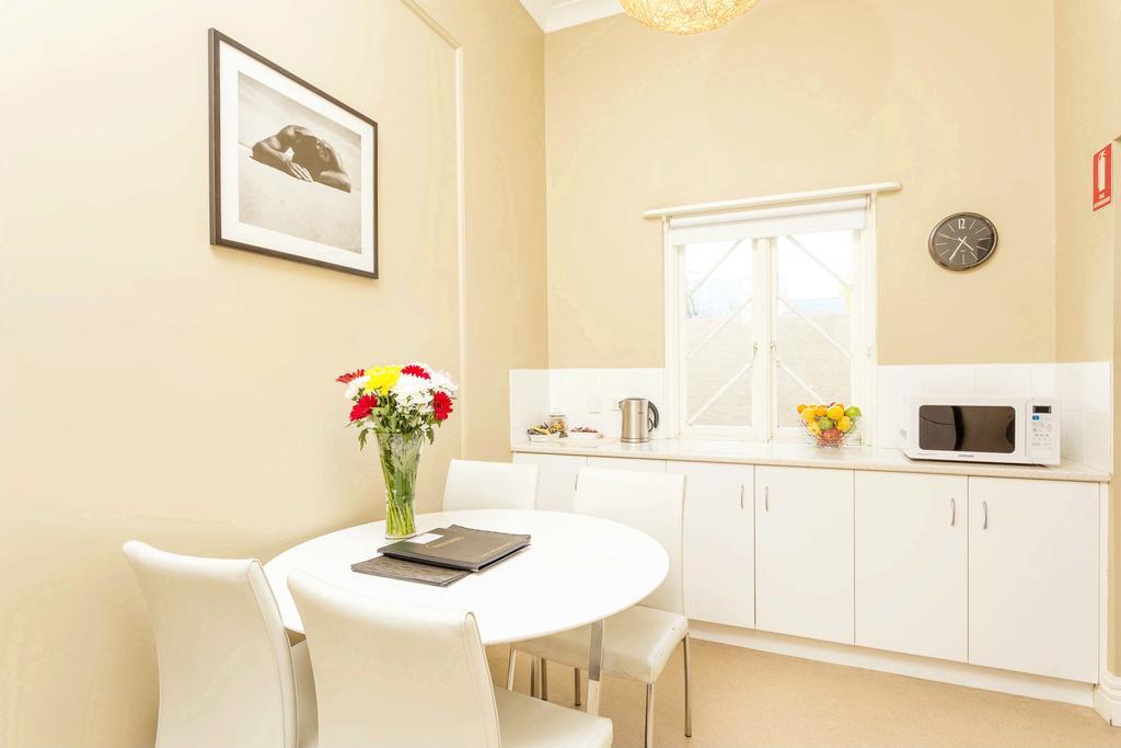 Globe Apartments Wagga Wagga Buitenkant foto