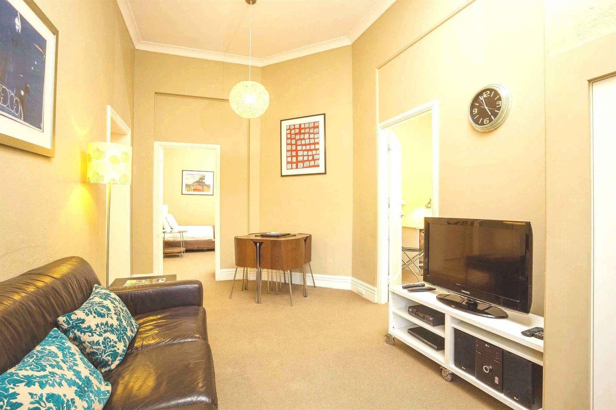Globe Apartments Wagga Wagga Buitenkant foto